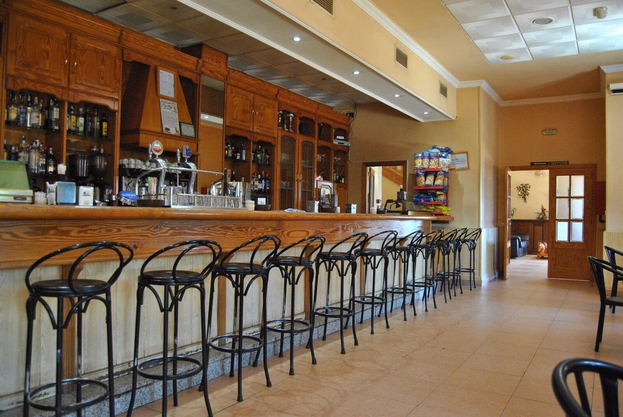 Hotel las Dehesas Navalvillar de Pela Buitenkant foto