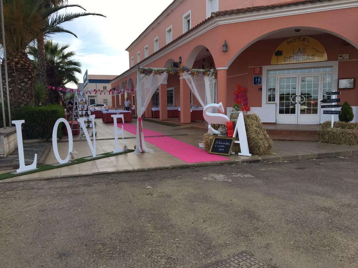 Hotel las Dehesas Navalvillar de Pela Buitenkant foto